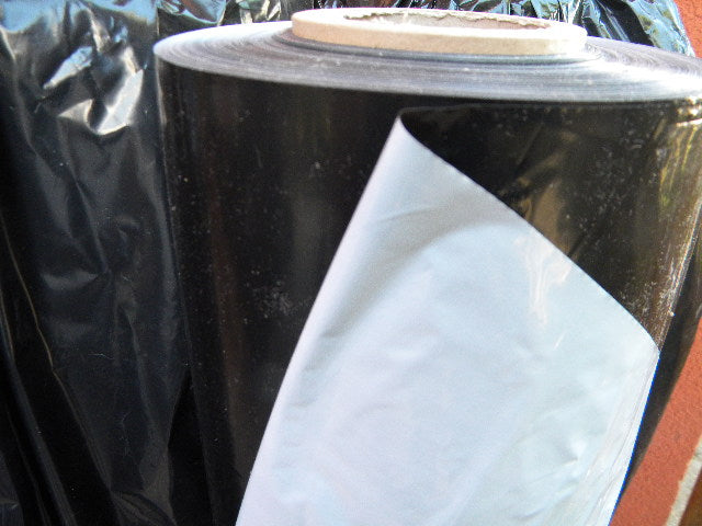 Folie mulcire  alb negru 30 microni perf  zig zag 30cm