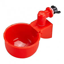 Adapator pasari cu nivel constant pentru galeata