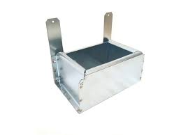 Hranitoare pentru iepuri 